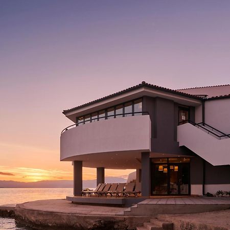 Aminess Style Glamping Villas & Holiday Homes Atea Njivice Dış mekan fotoğraf The Museum of the Mediterranean