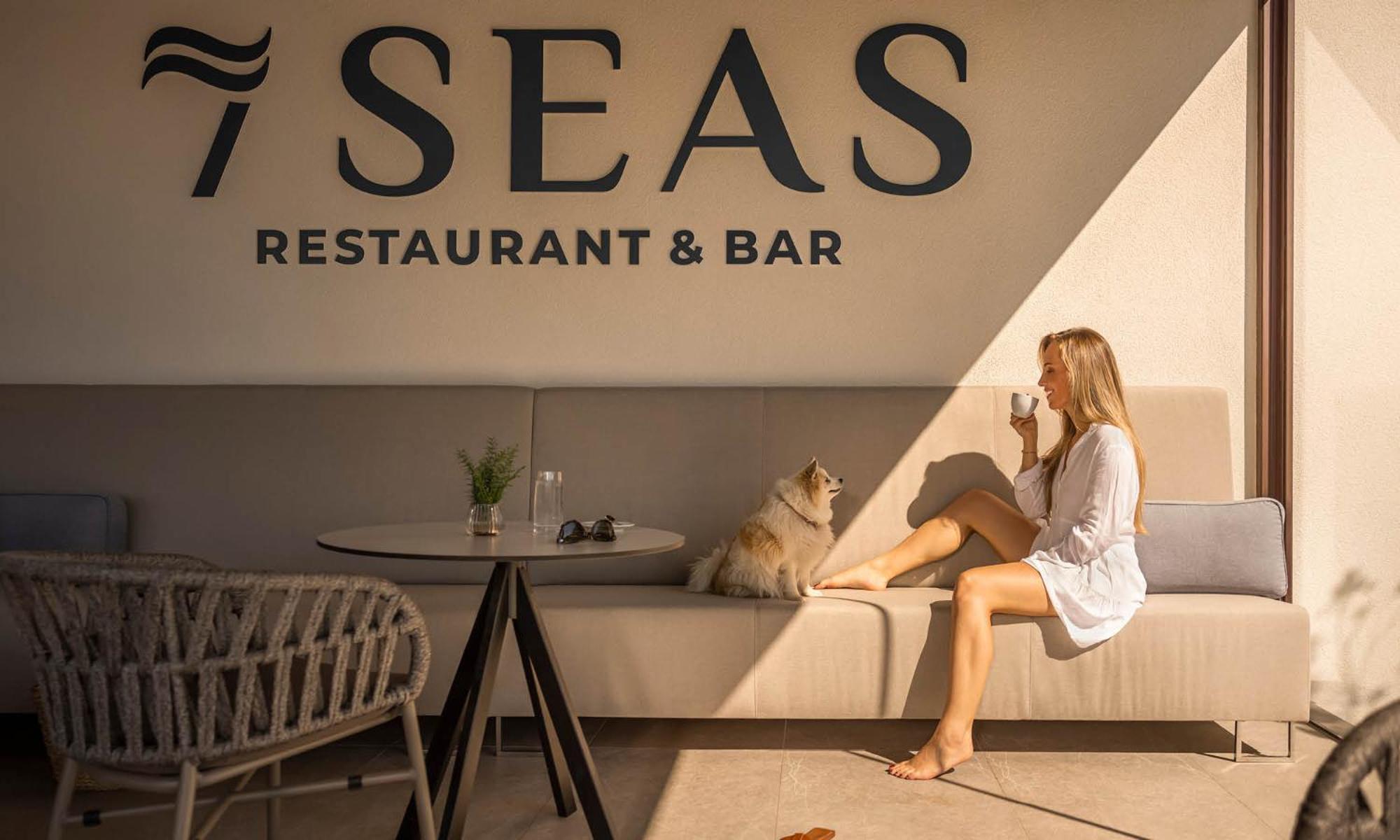 Aminess Style Glamping Villas & Holiday Homes Atea Njivice Dış mekan fotoğraf 7 Seas Restaurant & Bar